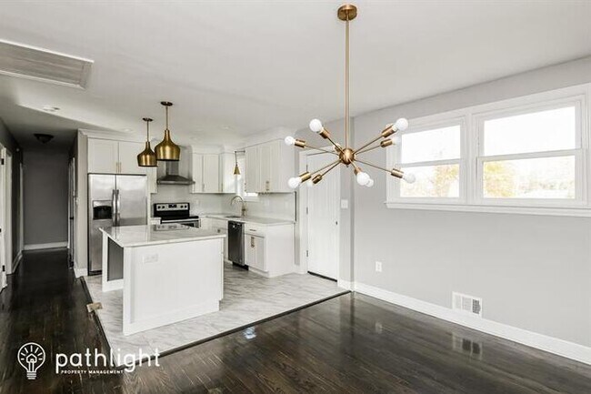Building Photo - 4402 Ridgecrest Drive, Suitland, MD, 20746