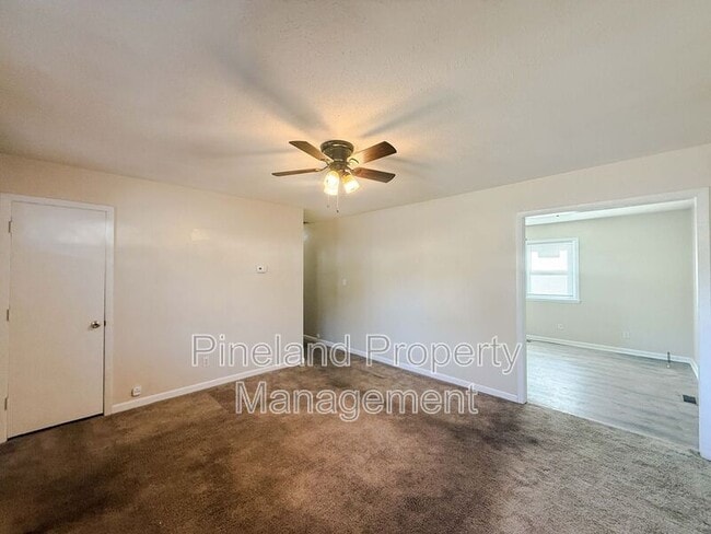 Foto del edificio - 3893 Cumberland Rd