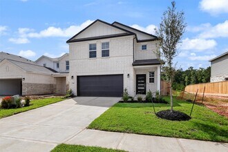 Building Photo - 7746 Bergamot Cir