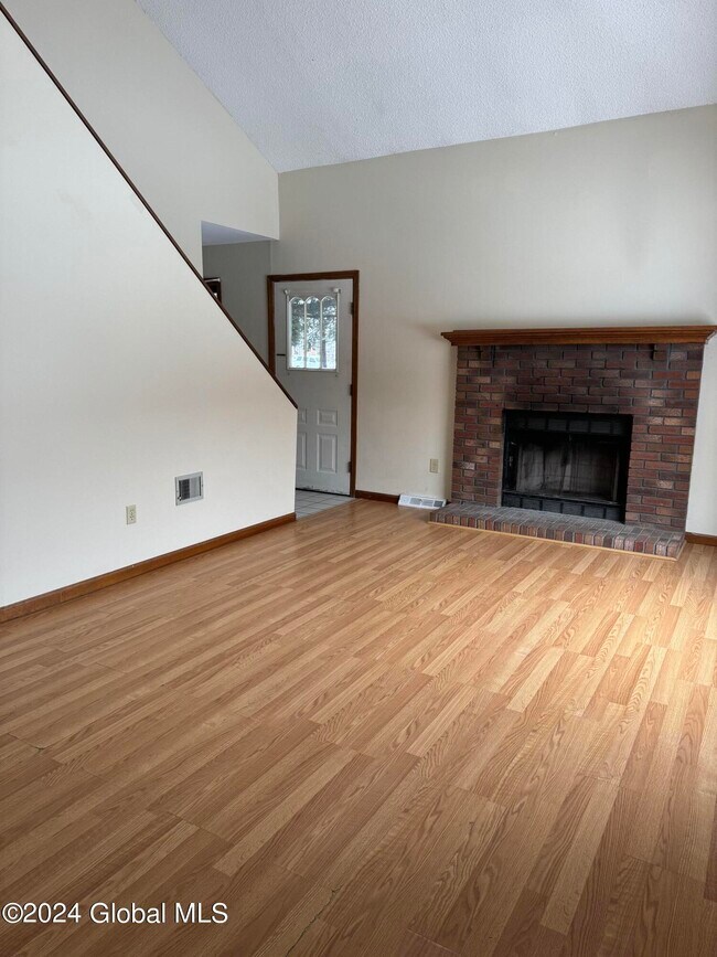 103 Stone Ridge Ct, Altamont, NY 12009 Townhome Rentals in Altamont