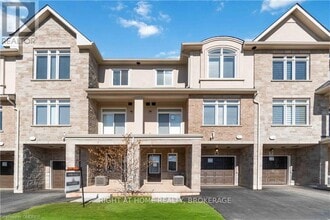 Building Photo - 40 Zinfandel Dr
