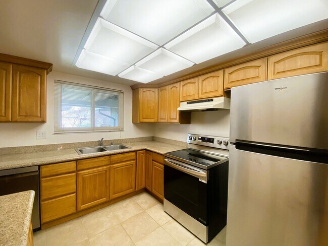 Foto del edificio - Lovely 3-bedroom home for rent in Fremont - Sundale!