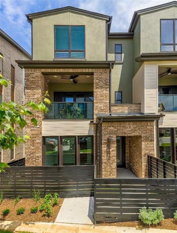 Foto del edificio - 4703 Unity Cir