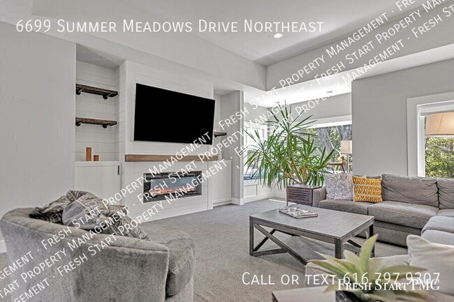 Building Photo - 6699 Summer Meadows Dr NE