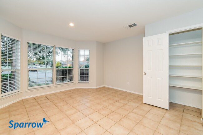 Foto del edificio - 2601 Massey Lane