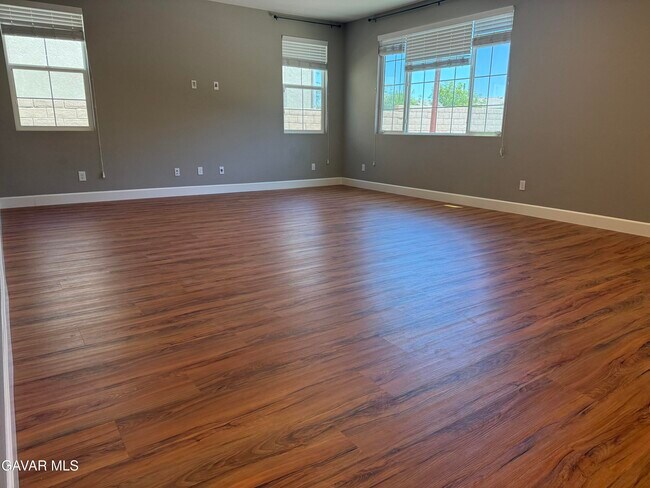 Foto del edificio - 37434 Butternut Ln