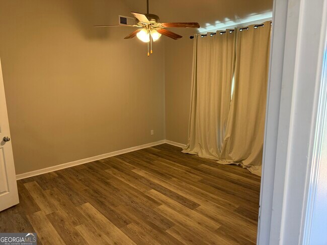 Foto del edificio - 306 Pardue Dr