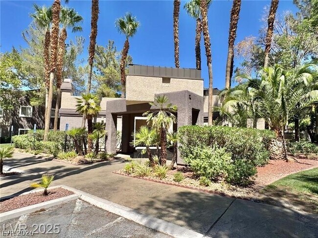 Building Photo - 5250 S Rainbow Blvd
