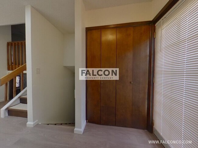 Foto del edificio - 3525 Fair Dawn Dr