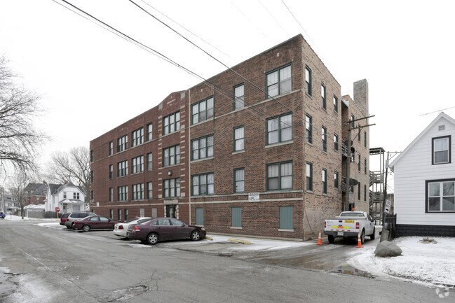 Building Photo - Erie Lake Apartments