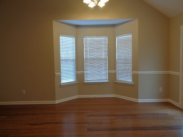 Building Photo - 1039 Saddle Wood Dr