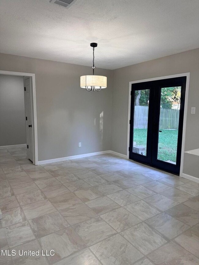 Foto del edificio - 3 BR/2BA Rental in Pinecrest Subdivision