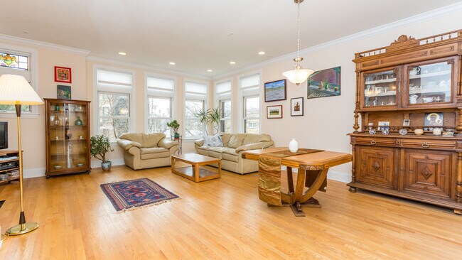 Foto del edificio - 4113 N Southport Ave