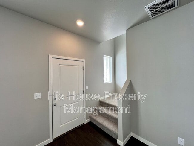 Foto del edificio - 3909 Rainier St