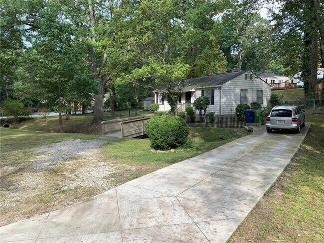 Foto del edificio - 2175 Penelope St NW