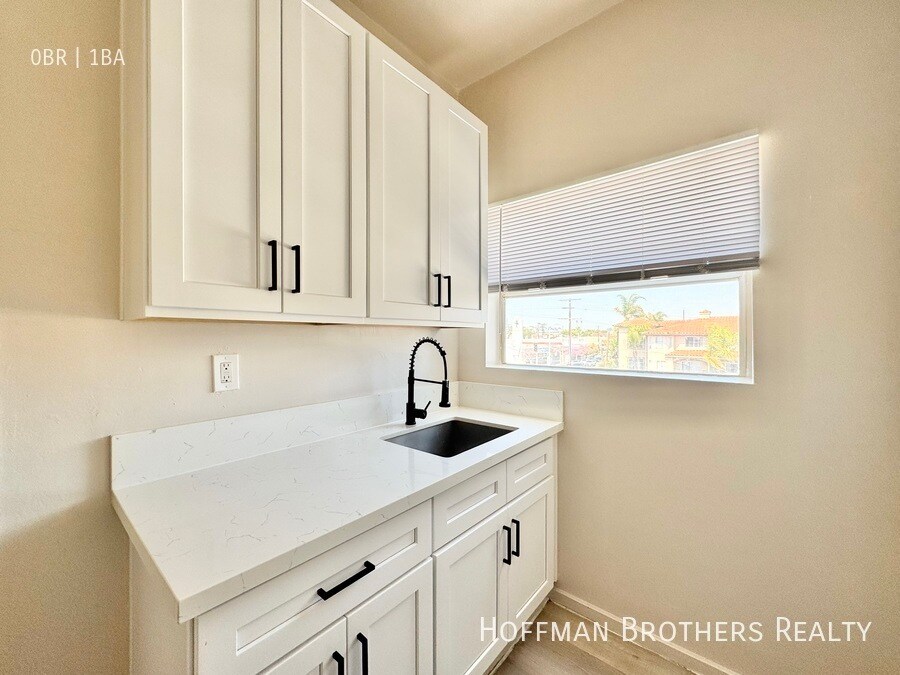 Foto principal - 1318 S Pacific Ave