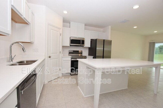 Building Photo - 4130 Collegiate Blvd