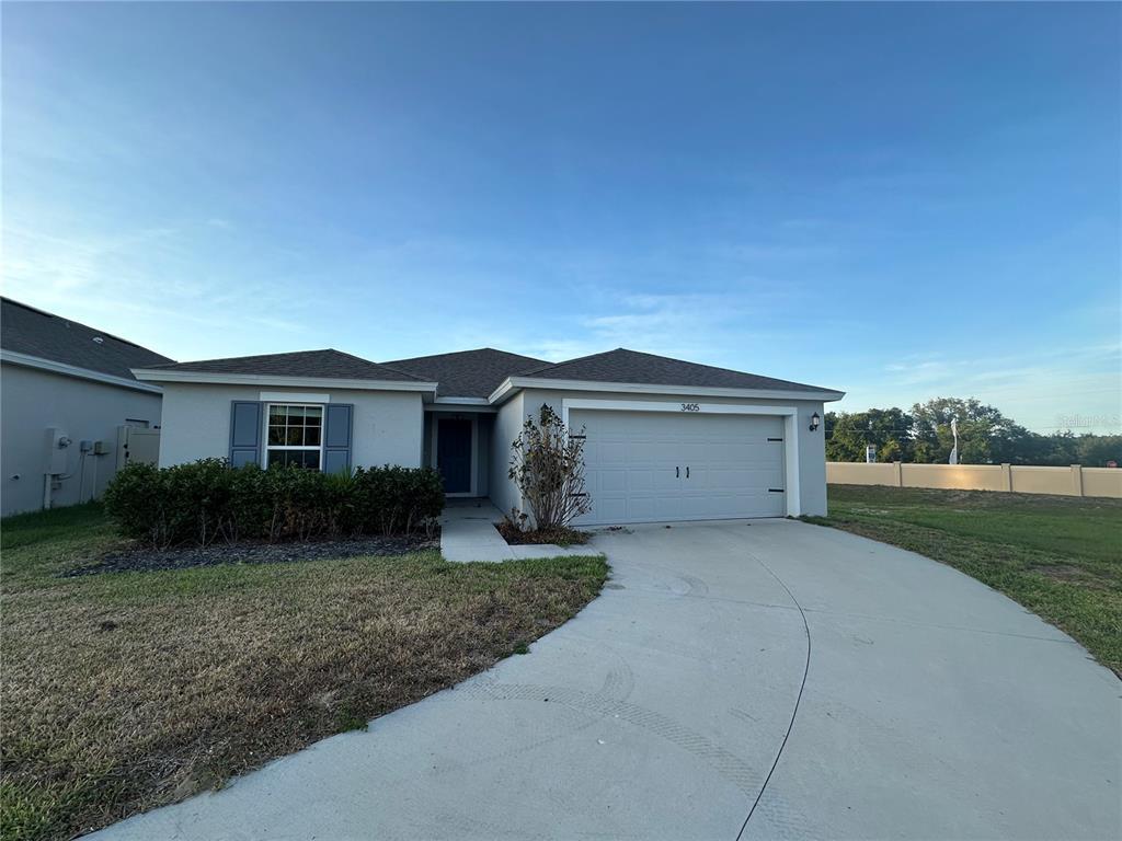 Primary Photo - 3405 Yarian Dr