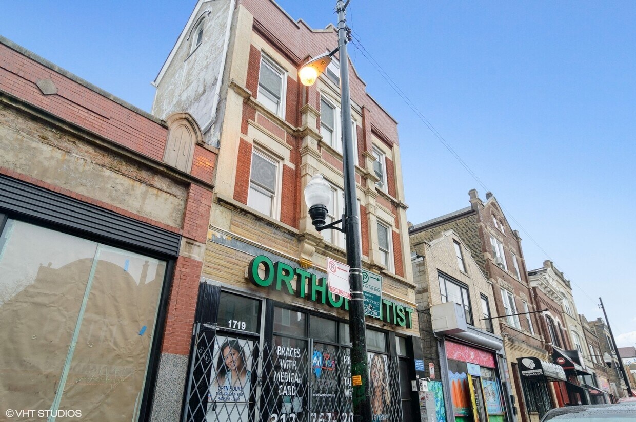 Foto principal - 1719 W 18th St