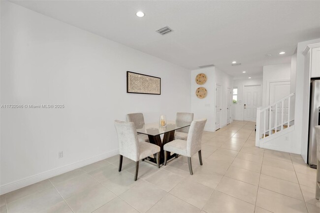 Foto del edificio - 1855 Sandpiper Pointe Pl