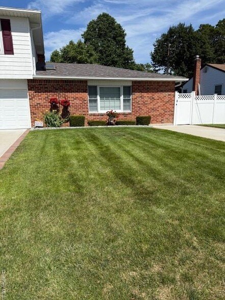 Foto principal - 456 S 16th St