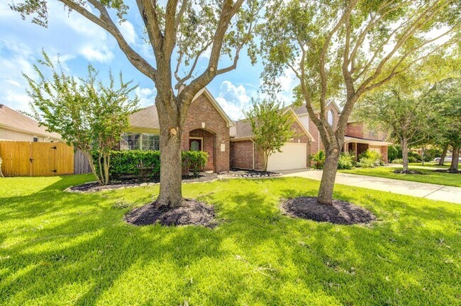 Foto del edificio - 5115 Trevors Trace Ln