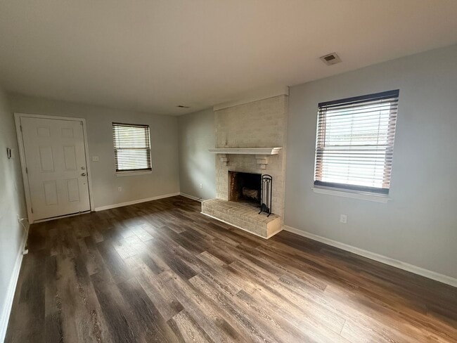 Building Photo - 7760 Corley Dr