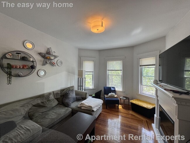 Photo - 78 Bristol Rd Unit #2 Apartment
