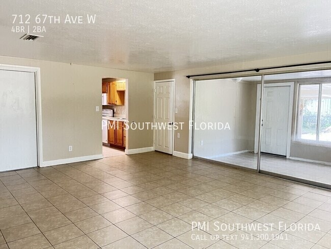 Foto del edificio - 712 67th Ave W
