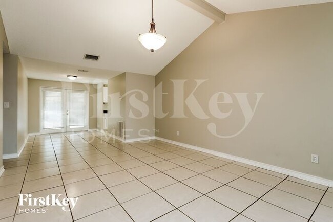 Foto del edificio - 6803 Fernfield Ct