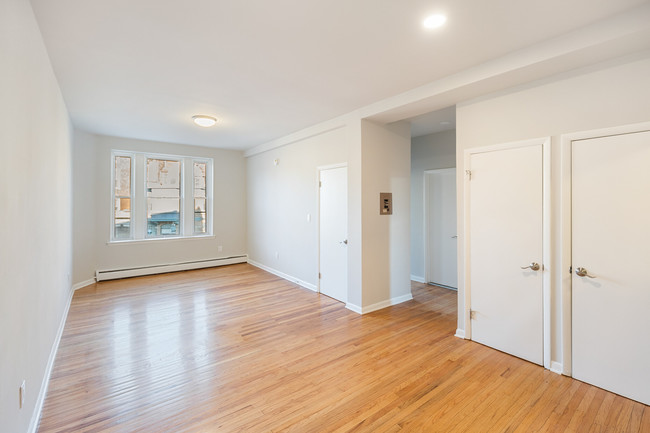 New Hardwood Flooring - Cedar Park