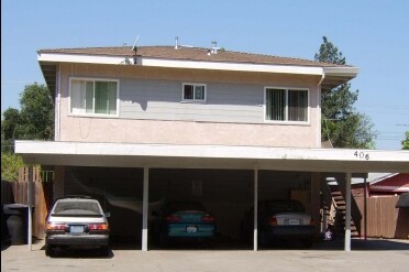 Primary Photo - 406 Clinton Ave
