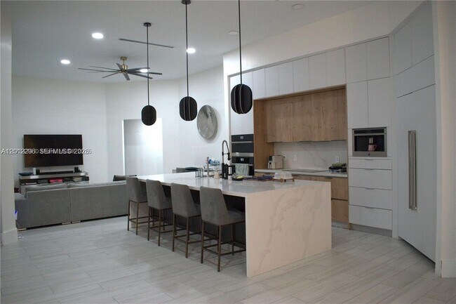 Foto del edificio - 1489 Lantana Ct