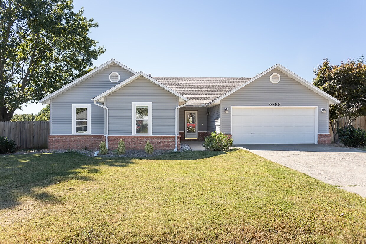 6299 W El Paso Dr, Fayetteville, AR 72704 House for Rent in