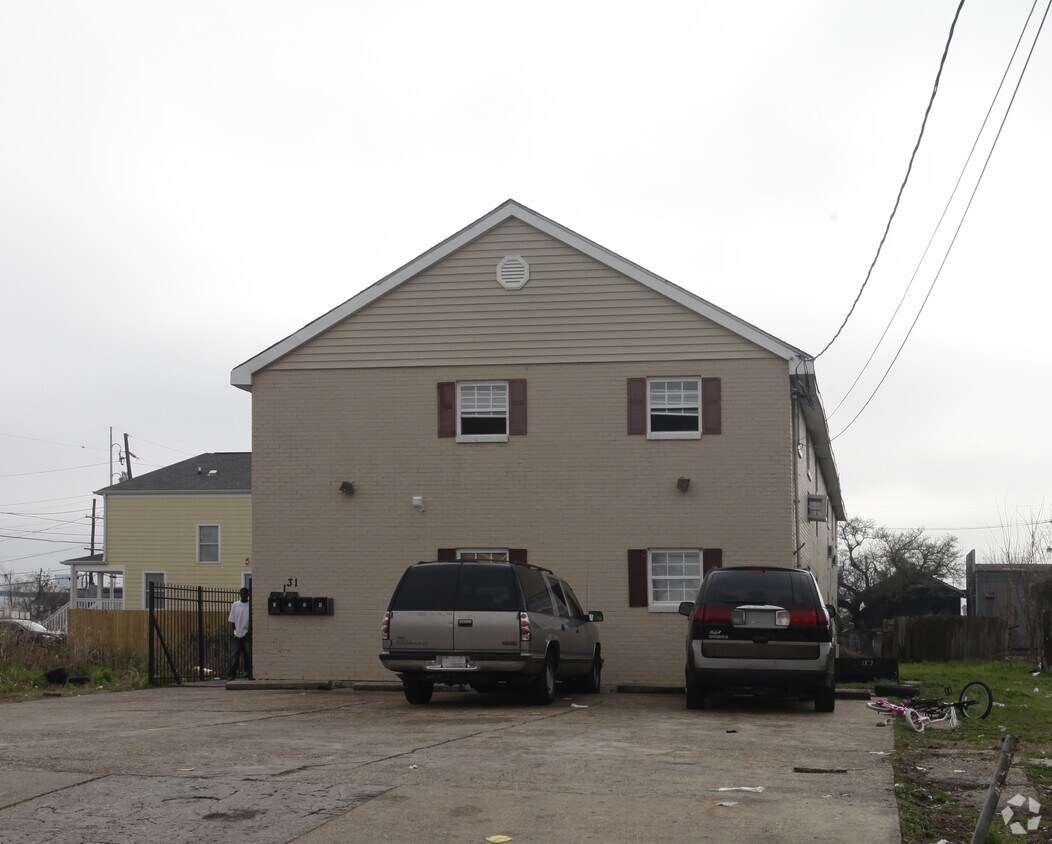 Building Photo - 1317 S Salcedo St