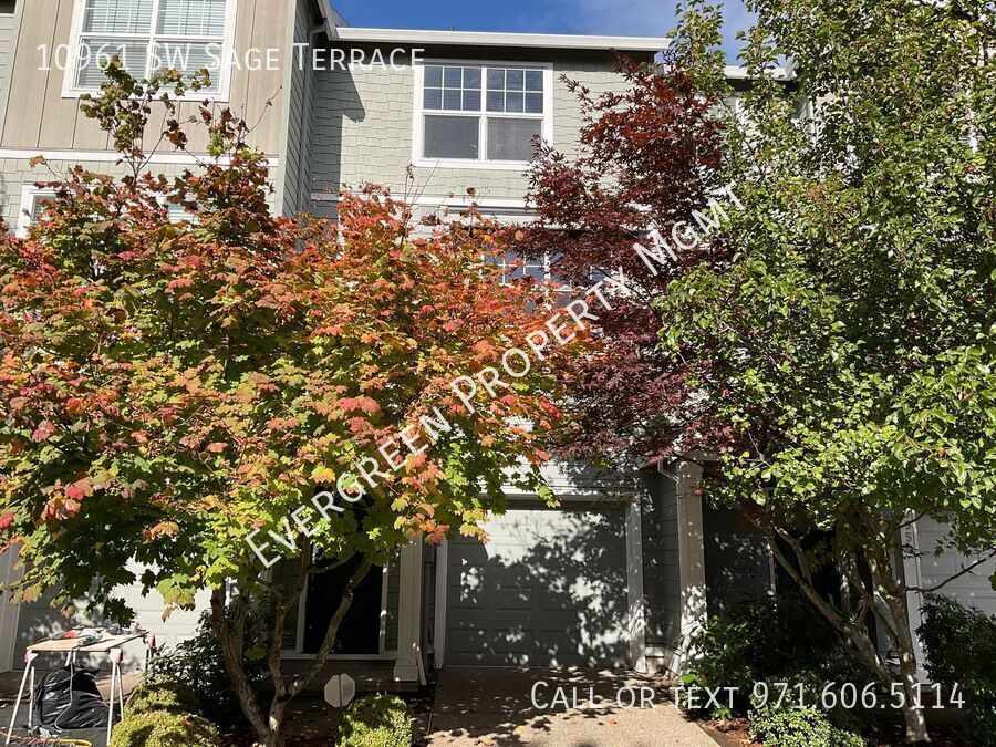 Foto principal - Stunning, Fully Upgraded Townhome! | $2,19...