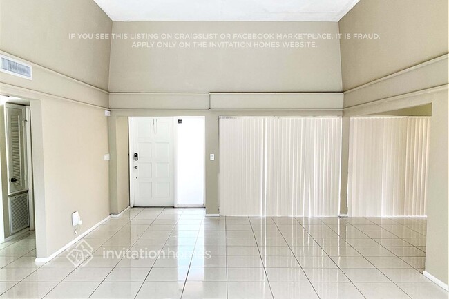 Building Photo - 4903 Banyan Ln