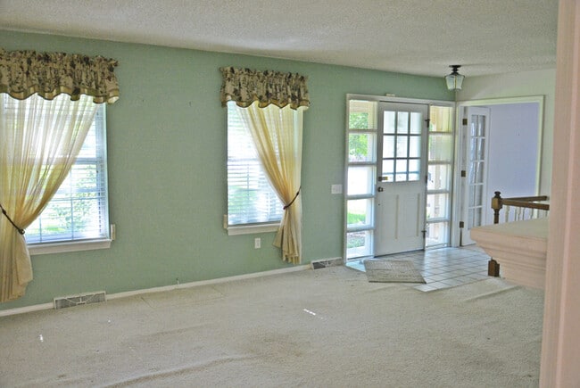 Foto del edificio - Town Home