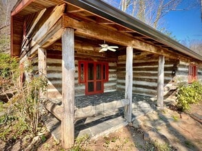 Building Photo - 3 Wayside Rd