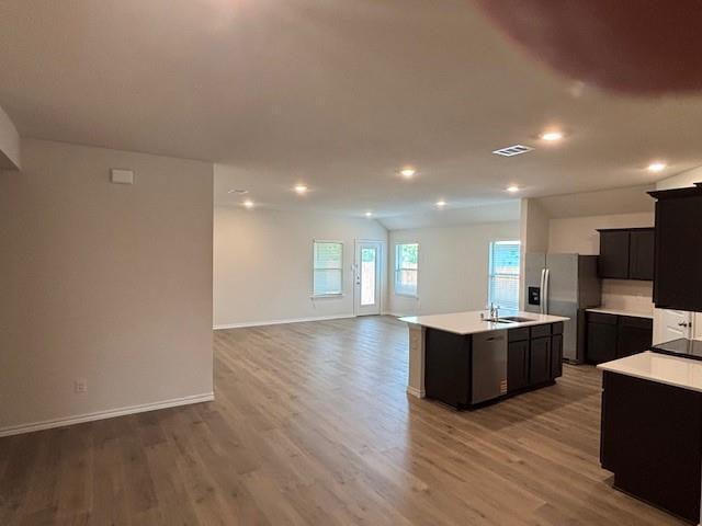 Foto del edificio - 217 Greenshade Ln