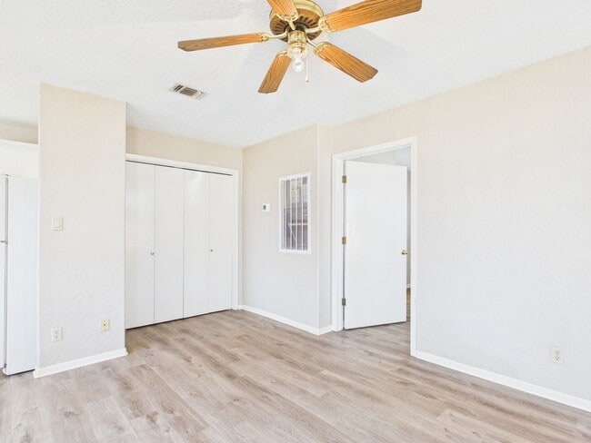 Building Photo - 293 Billie Dr