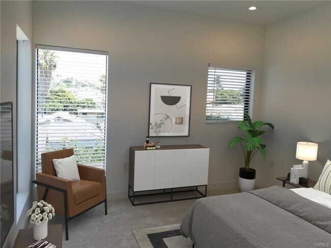 Foto del edificio - 231 1/2 North Burlington Avenue, Los Angel...