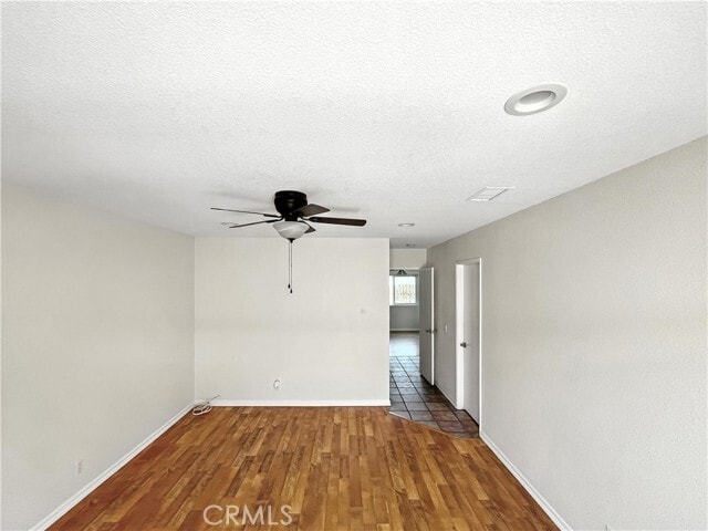 Building Photo - 6732 Amber Ct
