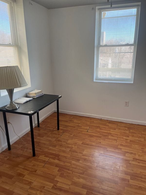 Foto del edificio - 2351 N Park Ave