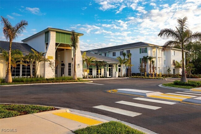 Foto del edificio - 6026 Whitaker Rd