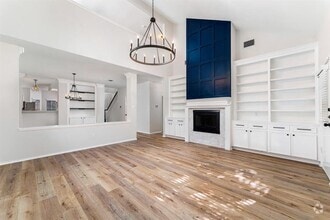 Building Photo - 112 Deerhorn Ct