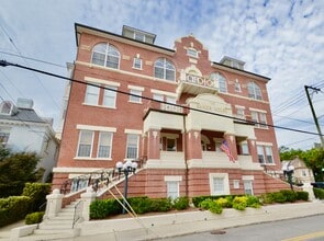 Building Photo - 55 Ashley Ave