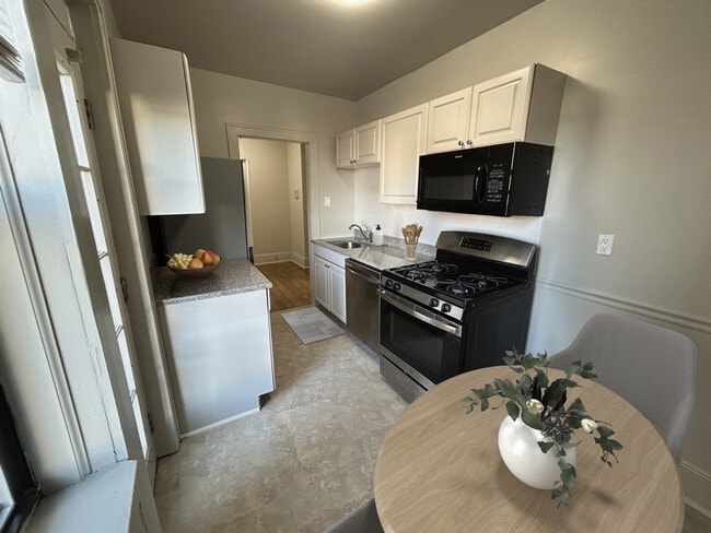 Building Photo - Coleman Apartments