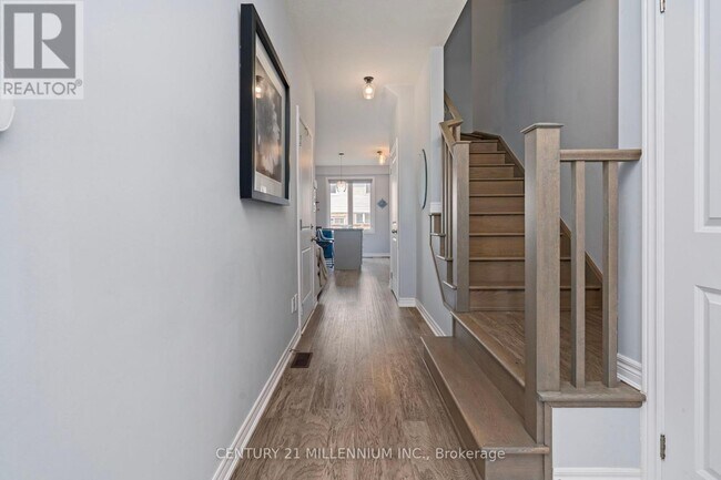 Building Photo - 19 Arietta Ln