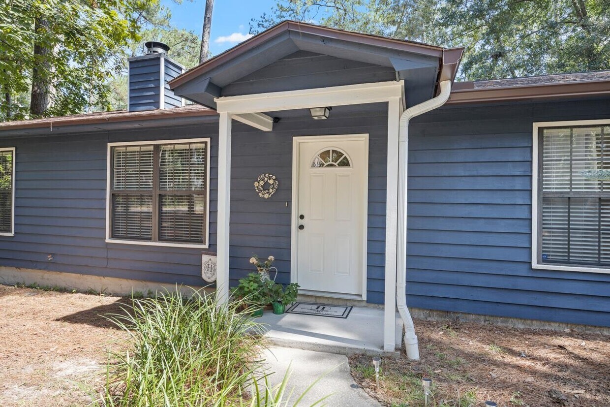 3400 Edgemont Trail, Tallahassee, FL 32312 House Rental in